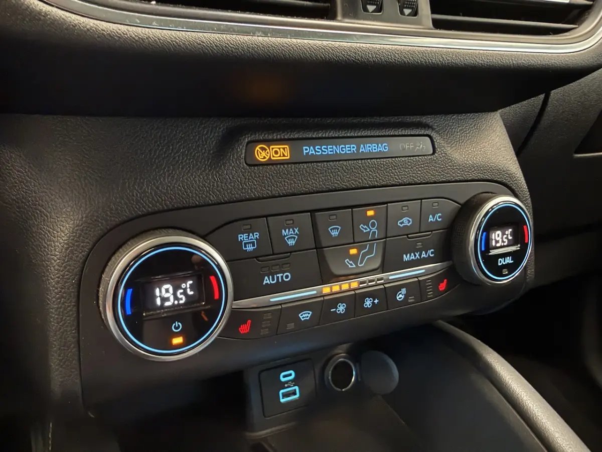 2.5 PHEV Vignale B&O Verwarmde achterbank Elec klep 24 Maanden garantie* (Vraag naar de vo