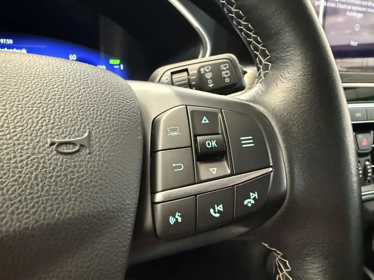2.5 PHEV Vignale B&O Verwarmde achterbank Elec klep 24 Maanden garantie* (Vraag naar de vo