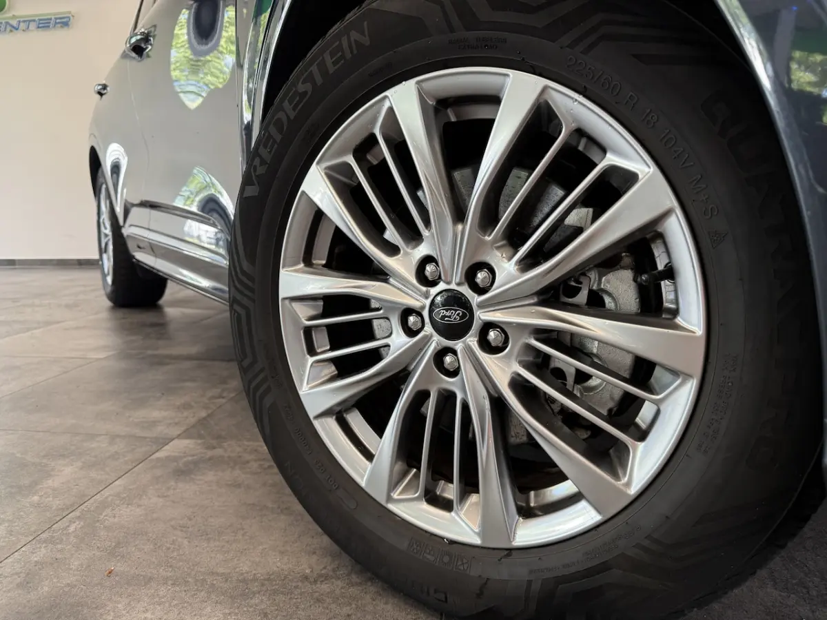 2.5 PHEV Vignale B&O Verwarmde achterbank Elec klep 24 Maanden garantie* (Vraag naar de vo