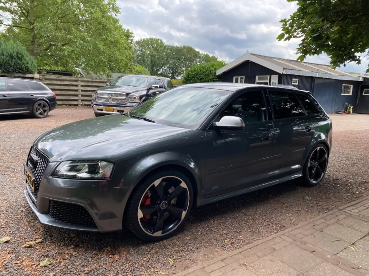 Sportback 2.5 T Quattro PL Perf. NL.COLLECTORS.AUTO
