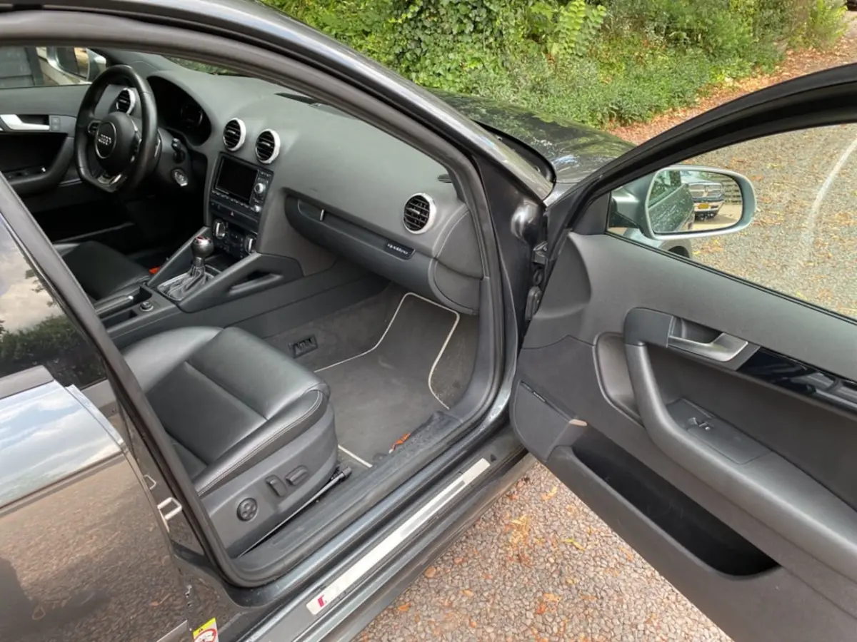 Sportback 2.5 T Quattro PL Perf. NL.COLLECTORS.AUTO
