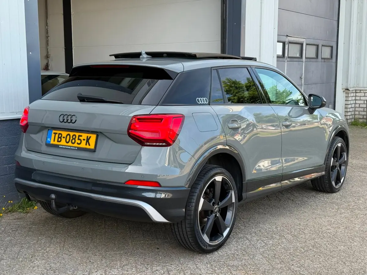1.0 TFSI S-Line Automaat Pano|Sfeerverlichting|NAP