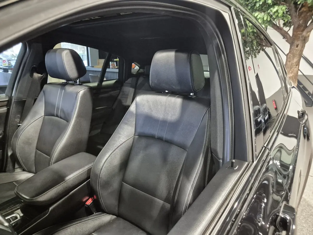 M40i High Executive Panorama | Camera | 20" | Electrische trekhaak | Leder | Stoelverwarmi