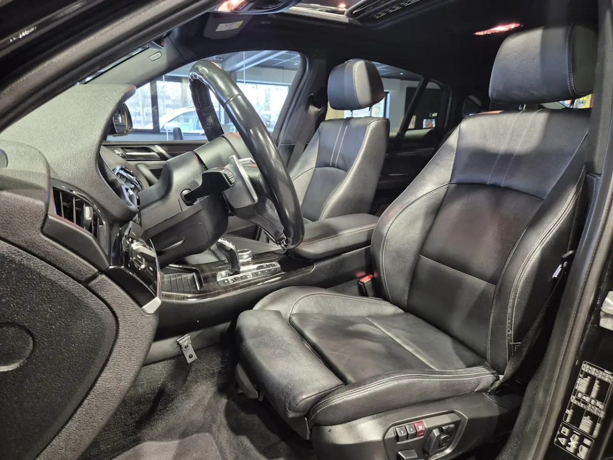 M40i High Executive Panorama | Camera | 20" | Electrische trekhaak | Leder | Stoelverwarmi