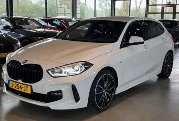 (f40) 118i 140pk Executive M-Sport plus Pack