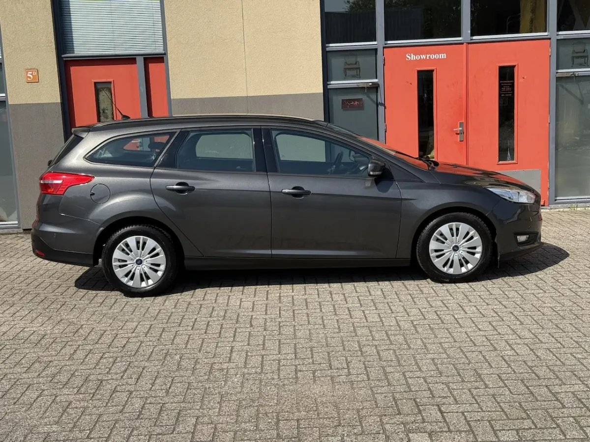 1.0 Titanium, Automaat, Nieuwe Distributieriem