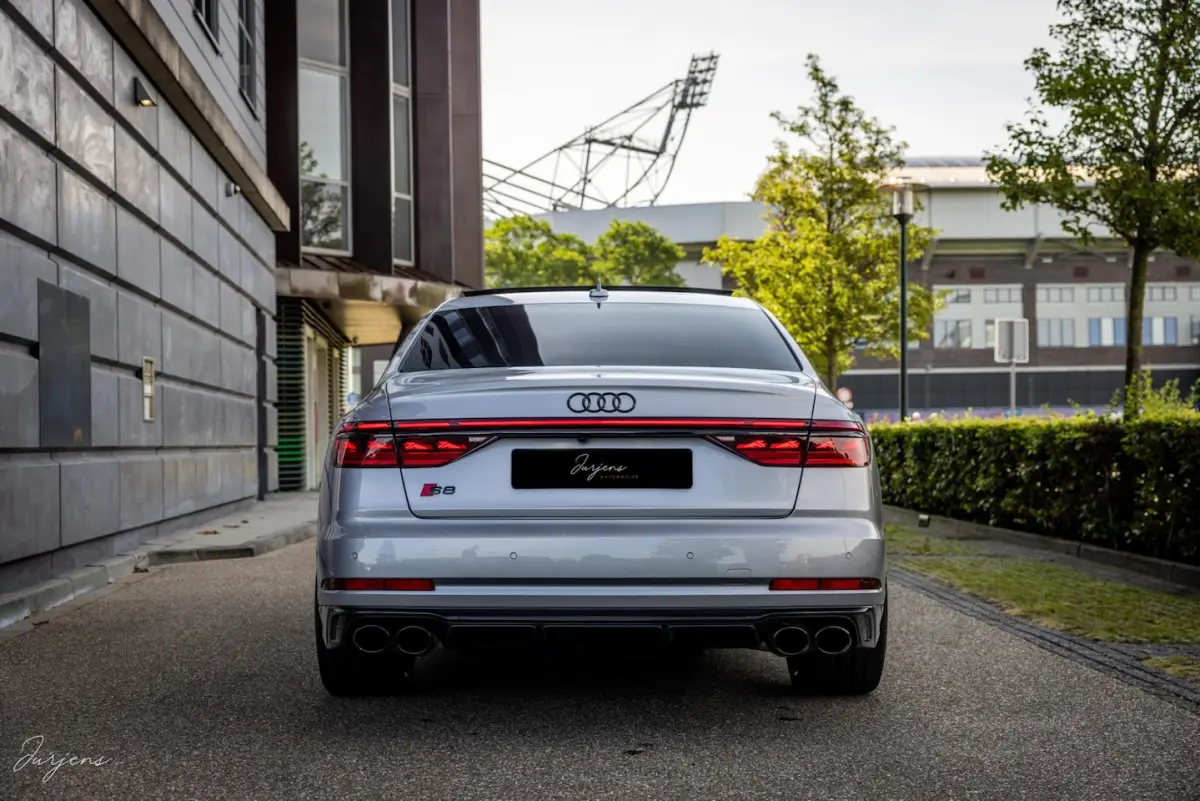 4.0 TFSI S8 Quattro | Keramisch | 4-wielbest | B&O |