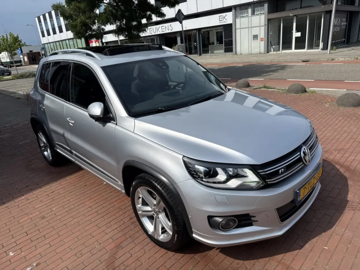 1.4 TSI R-Line Edition pano airco navi TOP