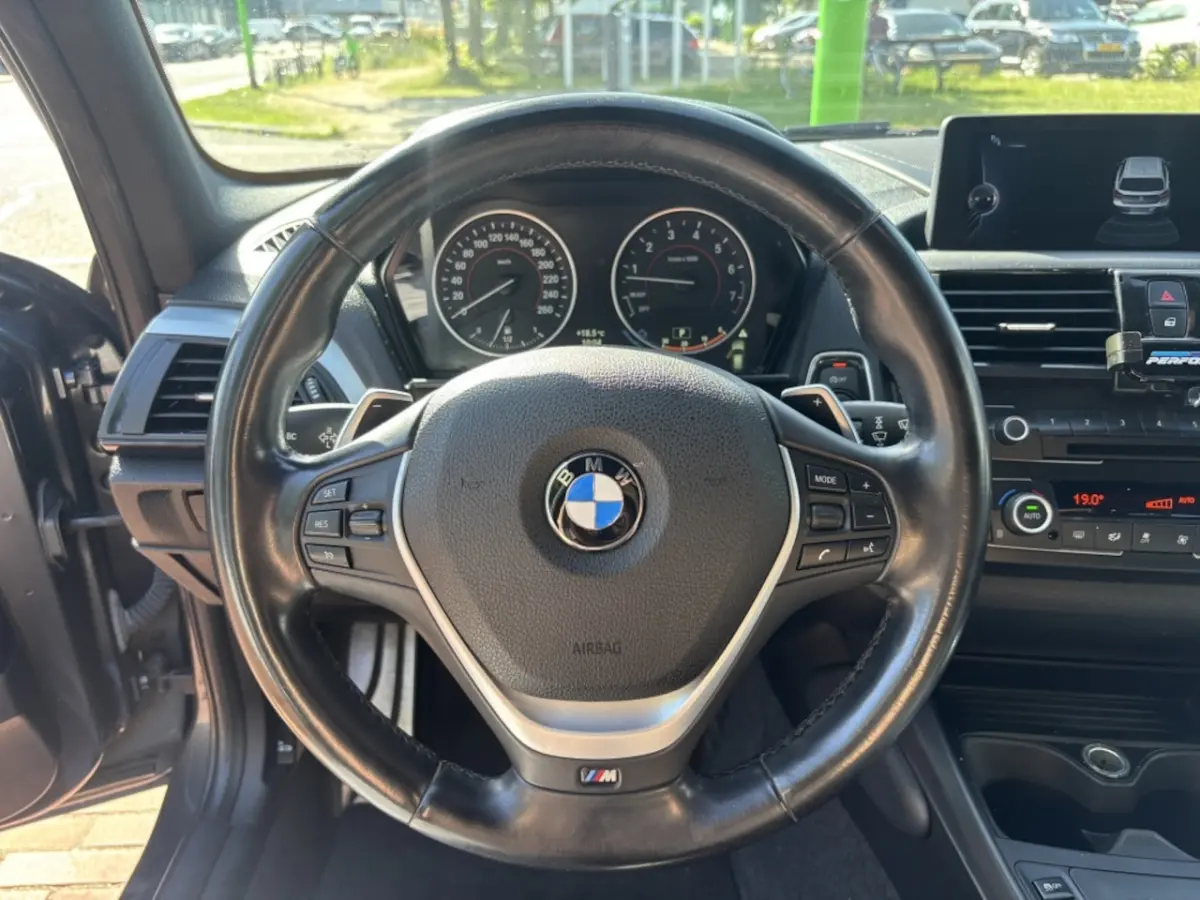 M135i Executive | navi | airco | automaat |