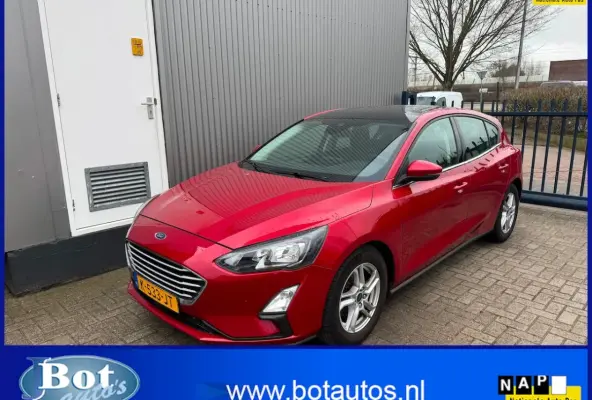 1.0 EcoBoost Trend Edition Business /1e eig/elek. schuifdak /ecc / cruise / camera / navi