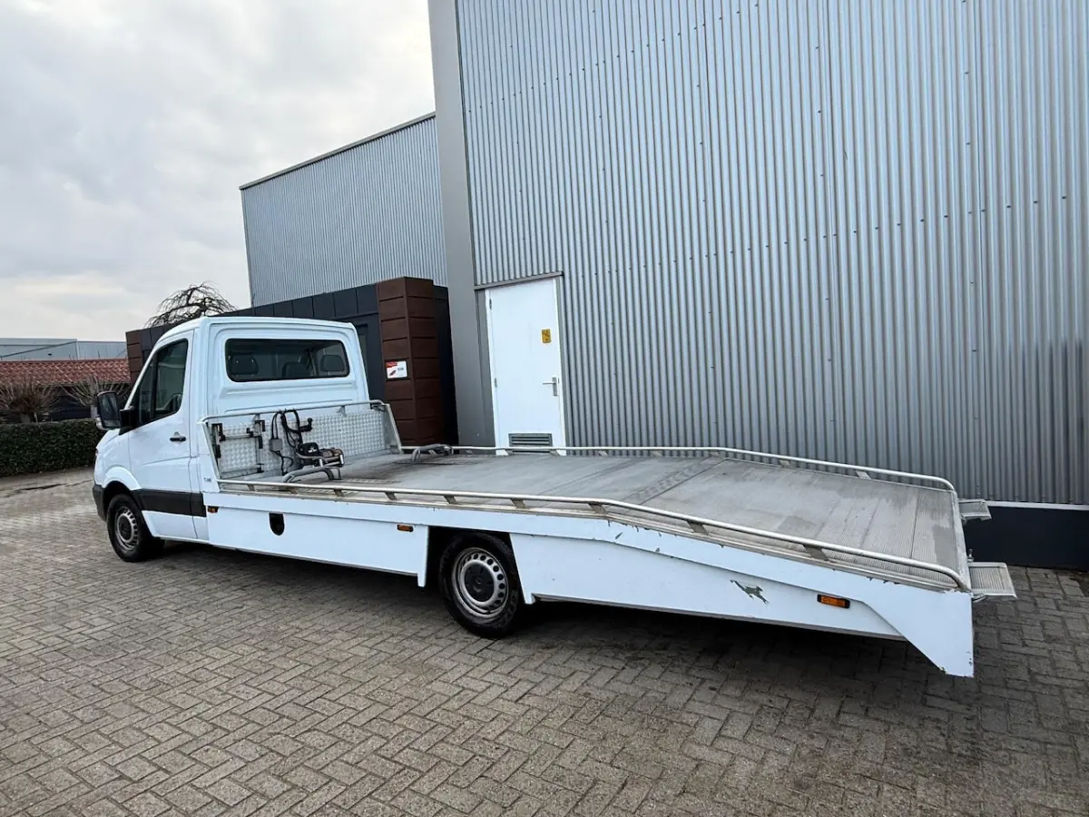 414 2.2 CDI 432 / TIJHOF OPBOUW / AUTOMAAT / EURO 6 /AIRCO /LUCHTVERING/LIER/3-PERSOONS/CR