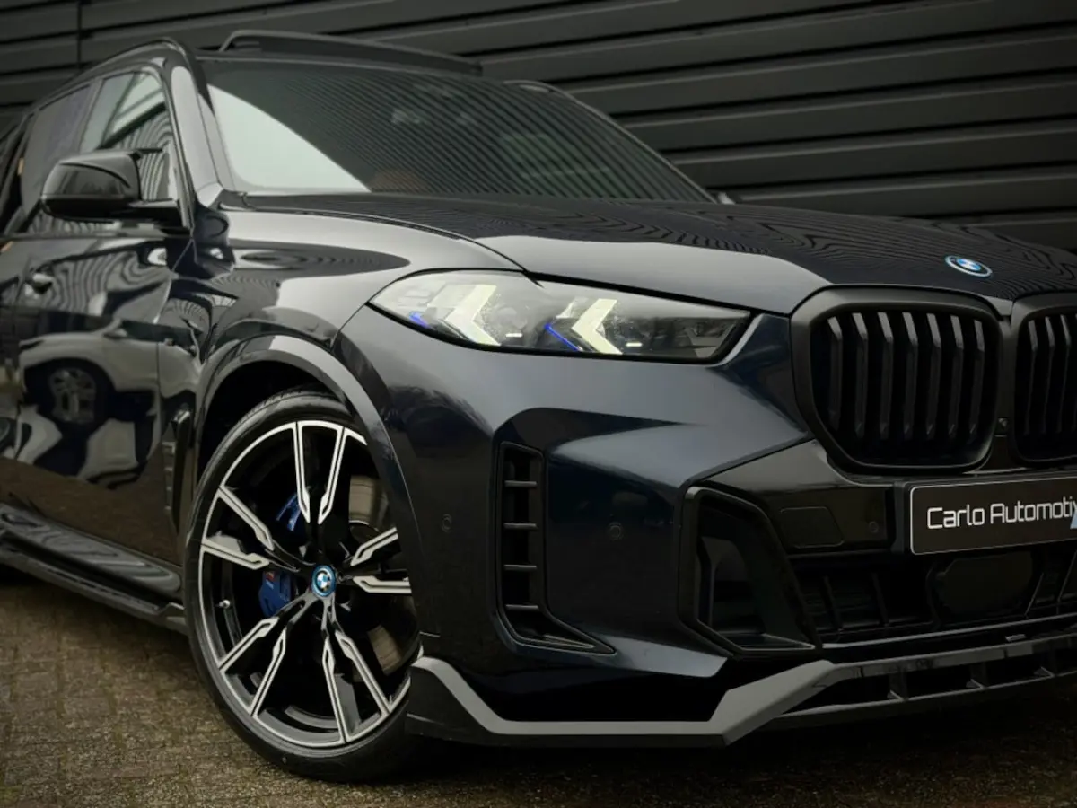 xDrive50e M-PERF. B&W|PANO|HUD|360|AR|TARTUFO