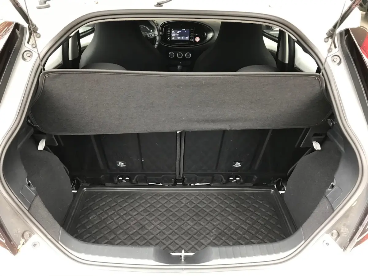 1.0 VVT-i 72pk S-CVT Play â Automaat â Apple CarPlayâ¢ & Android Autoâ¢