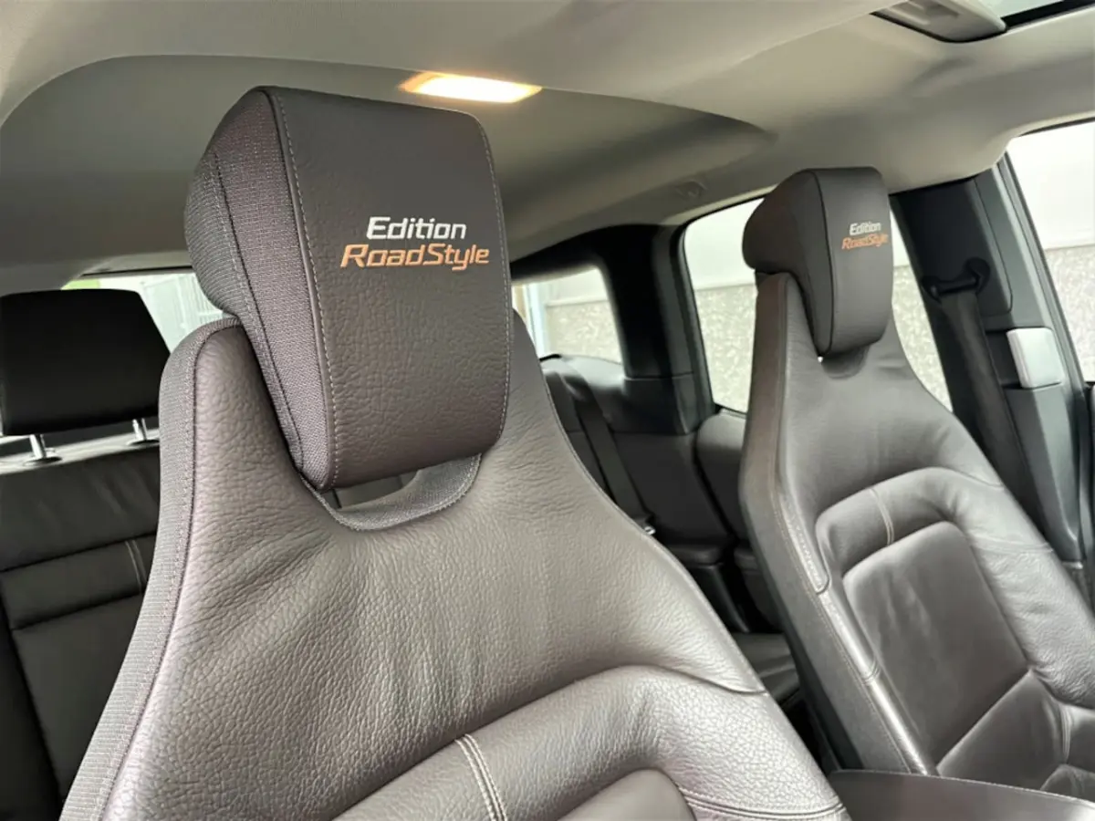 S 184pk /120Ah 42 kWh*RoadStyle*/Sunroof/Adaptive/H-Kardon/Carplay/W-pomp/3-fase