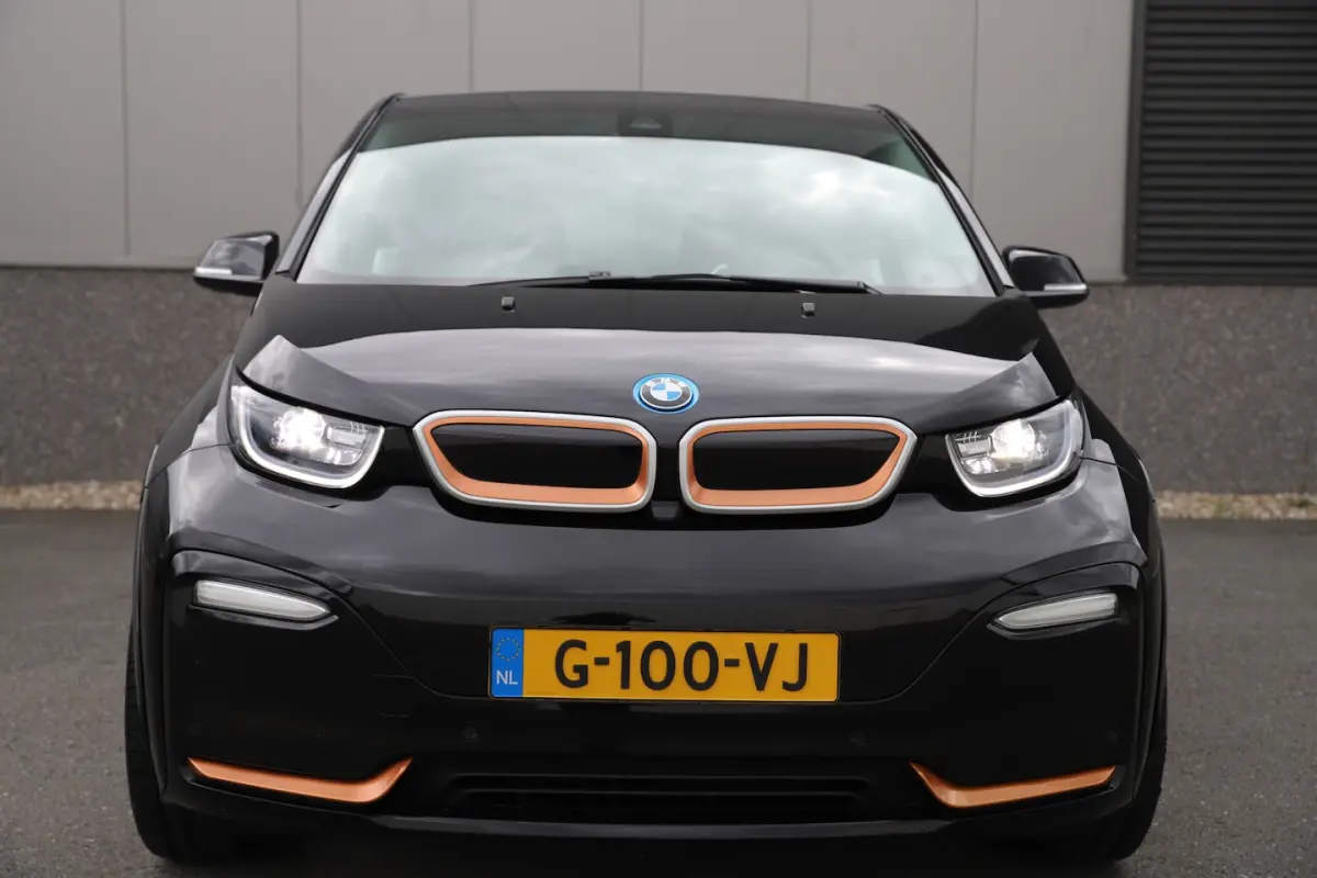 S 184pk /120Ah 42 kWh*RoadStyle*/Sunroof/Adaptive/H-Kardon/Carplay/W-pomp/3-fase