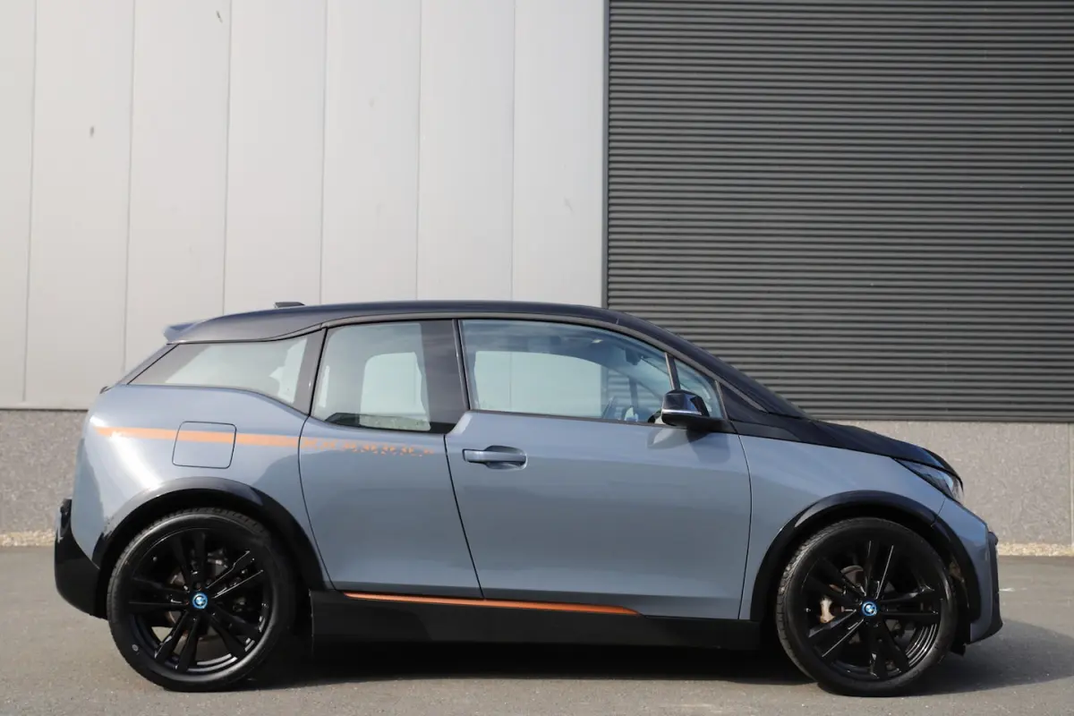 120Ah/42 kWh/*Unique Forever*/Leder/Carplay/W-pomp/Camera/20"/3-fase