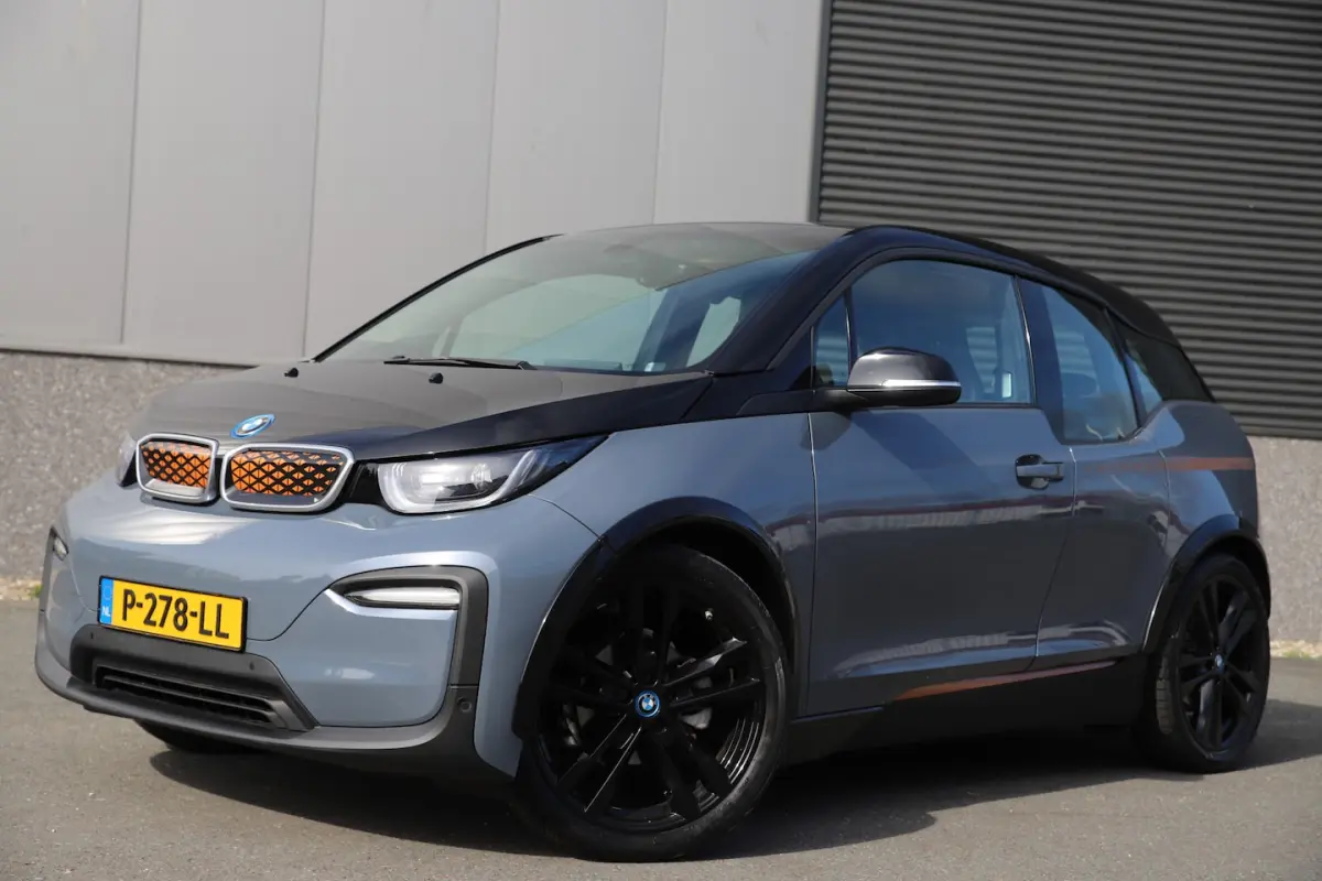 120Ah/42 kWh/*Unique Forever*/Leder/Carplay/W-pomp/Camera/20"/3-fase