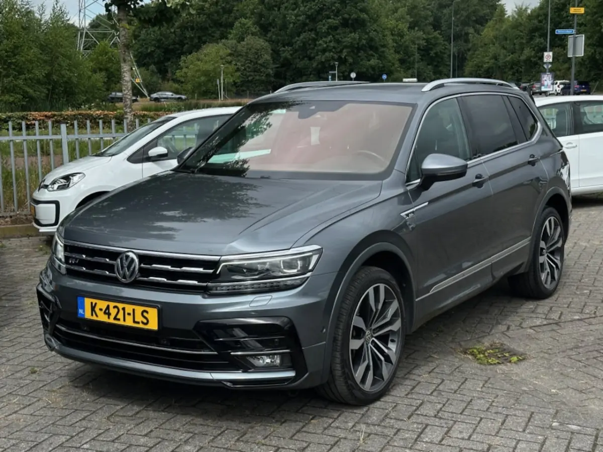 2.0 TSI 190pk DSG 4Motion Highline Business R 7p. 244