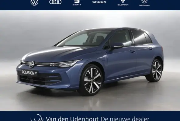 1.5 eHybrid 204pk Life Edition DSG / Navigatie via App Connect / Stoel+Stuurverwarming / C