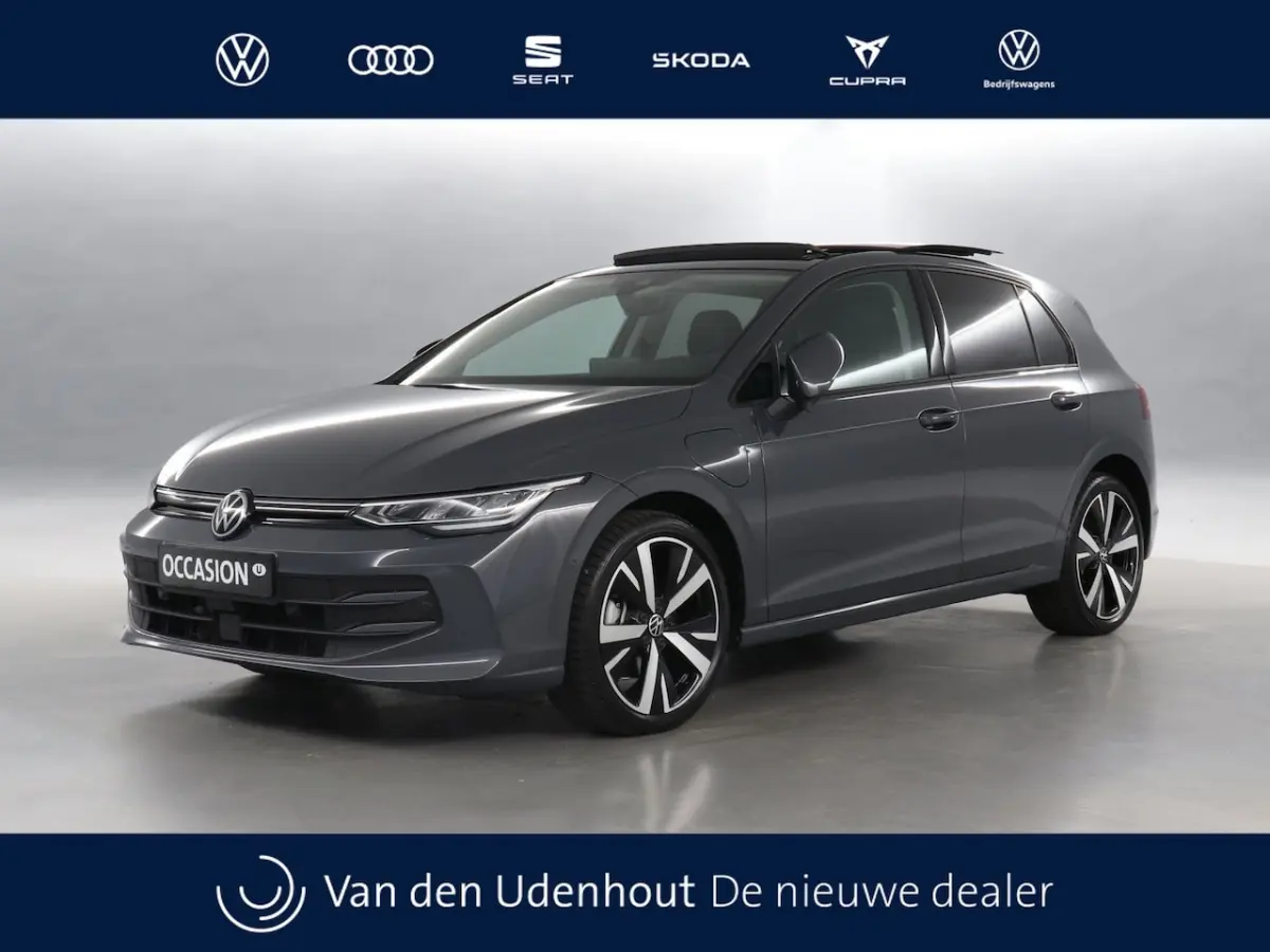 1.5 eHybrid 204pk Life Edition DSG / Panoramadak / Stoel+Stuurverwarming / Camera 270