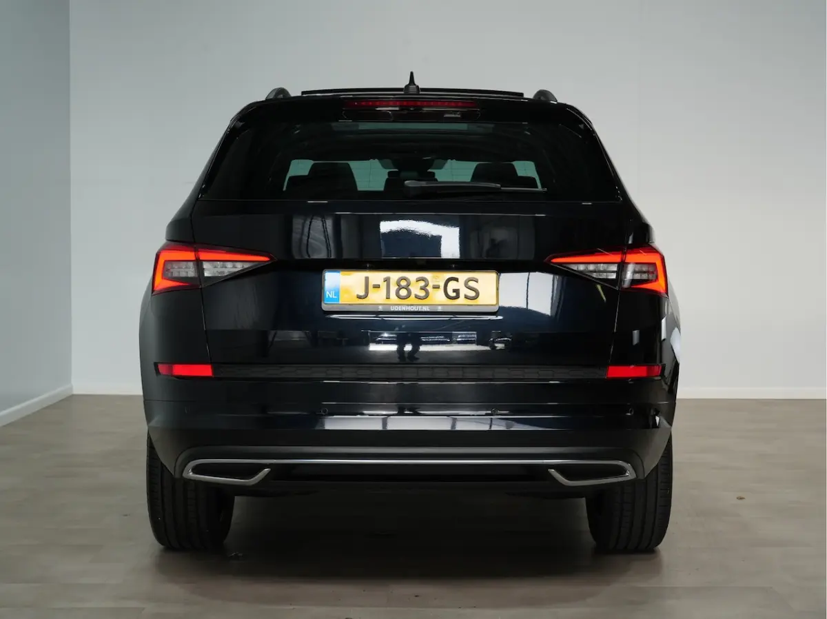 1.5 TSI 150pk DSG Sportline | Panoramadak | Canton | Matrix-Led | Camera 227
