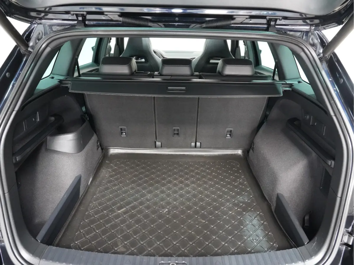 1.5 TSI 150pk DSG Sportline | Panoramadak | Canton | Matrix-Led | Camera 227