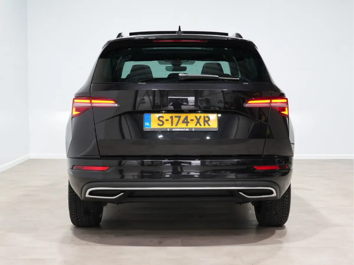 1.5 TSI ACT DSG Sportline Business | Panoramadak | Navigatie | Stoel/Stuurverw. | Full-LED
