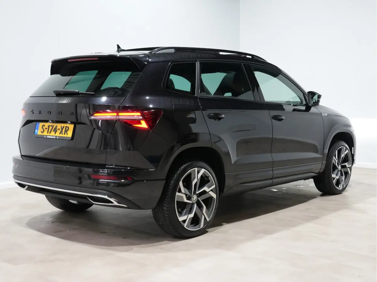 1.5 TSI ACT DSG Sportline Business | Panoramadak | Navigatie | Stoel/Stuurverw. | Full-LED