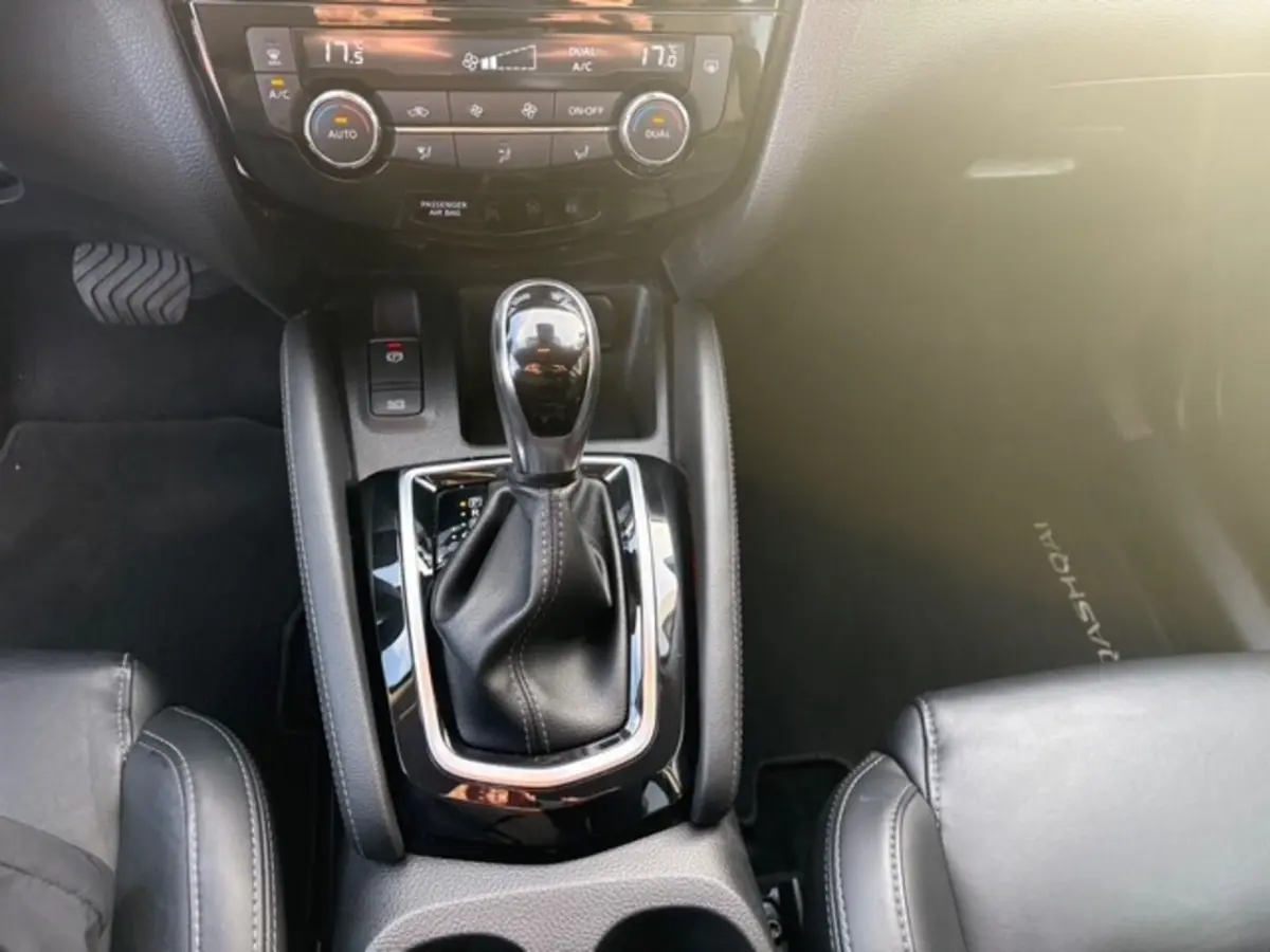 1.3 DIG-T Premium Edition | Navi | 360 Camera | Cruise | 100.374 km Dealeronderhouden