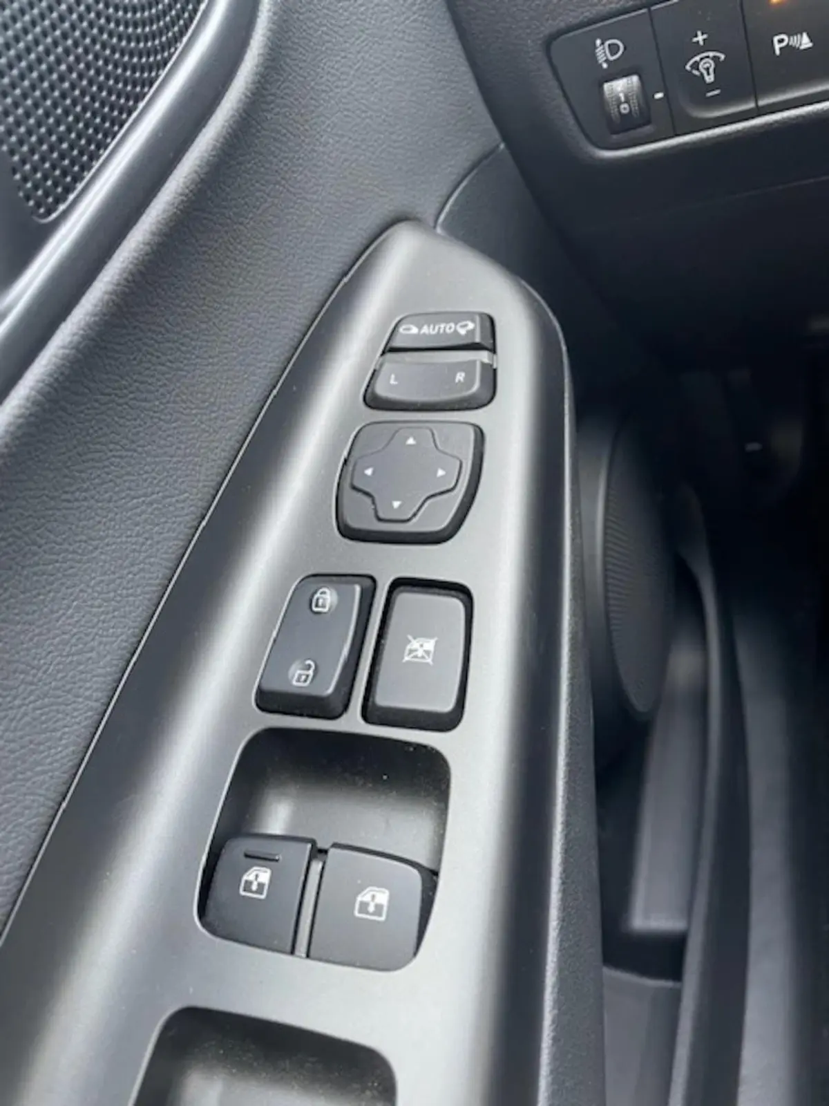 204 pk EV Premium Sky 64 kWh Auto is zo goed als nieuw