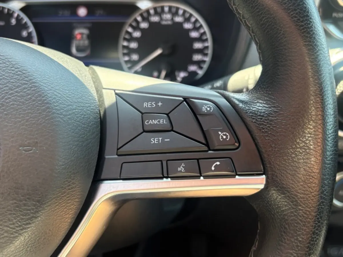 1.0 DIG-T ENIGMA LED NAVI CAMERA CARPLAY AIRCO LMV PDC