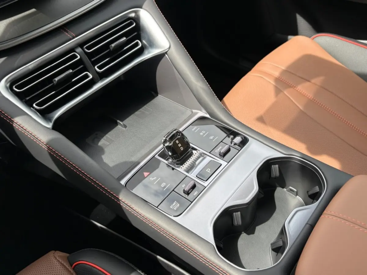 1.5 DM-i FWD BOOST PHEV AUT. 218PK LEER PANO-DAK NAVI CAMERA HEAD-UP