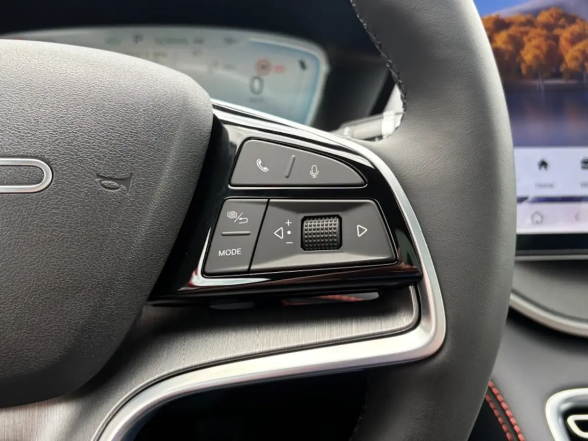 1.5 DM-i FWD BOOST PHEV AUT. 218PK LEER PANO-DAK NAVI CAMERA HEAD-UP