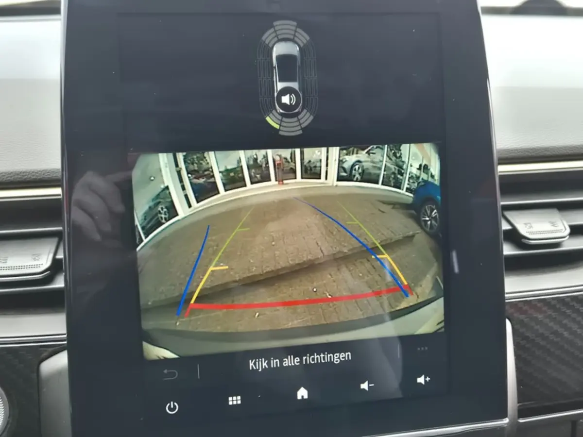 1.6 E-TECH AUT. ENGINEERED PANO-DAK NAVI CAMERA CARPLAY AIRCO LMV PDC