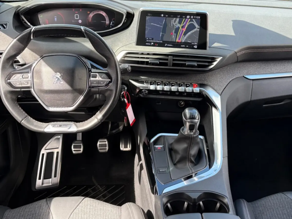 1.2 PURETECH 130PK GT LINE HALF-LEER NAVI CAMERA CARPLAY AIRCO LMV PDC