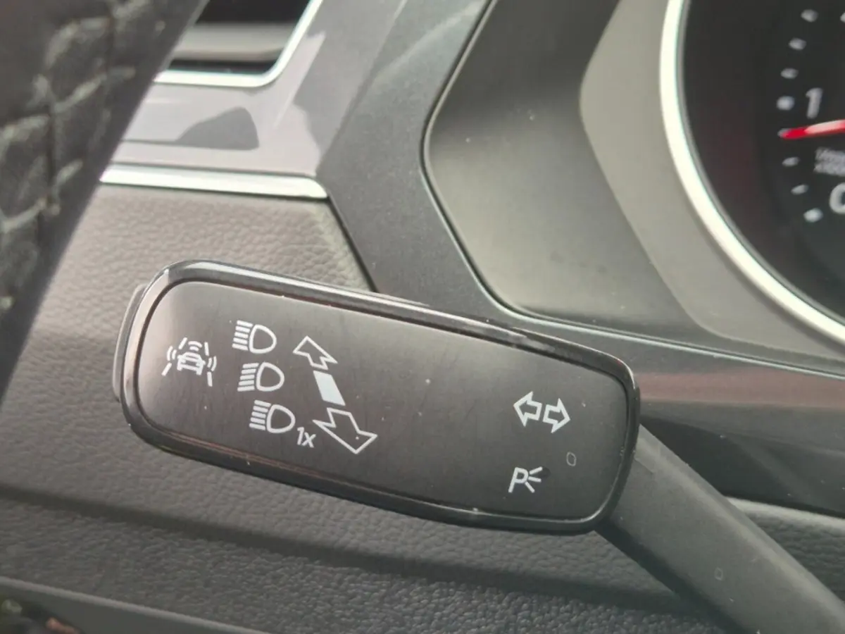 1.4 TSI ACT. 150PK SOUND NAVIGATIE TREKHAAK ECC-AIRCO LMV PDC ESP