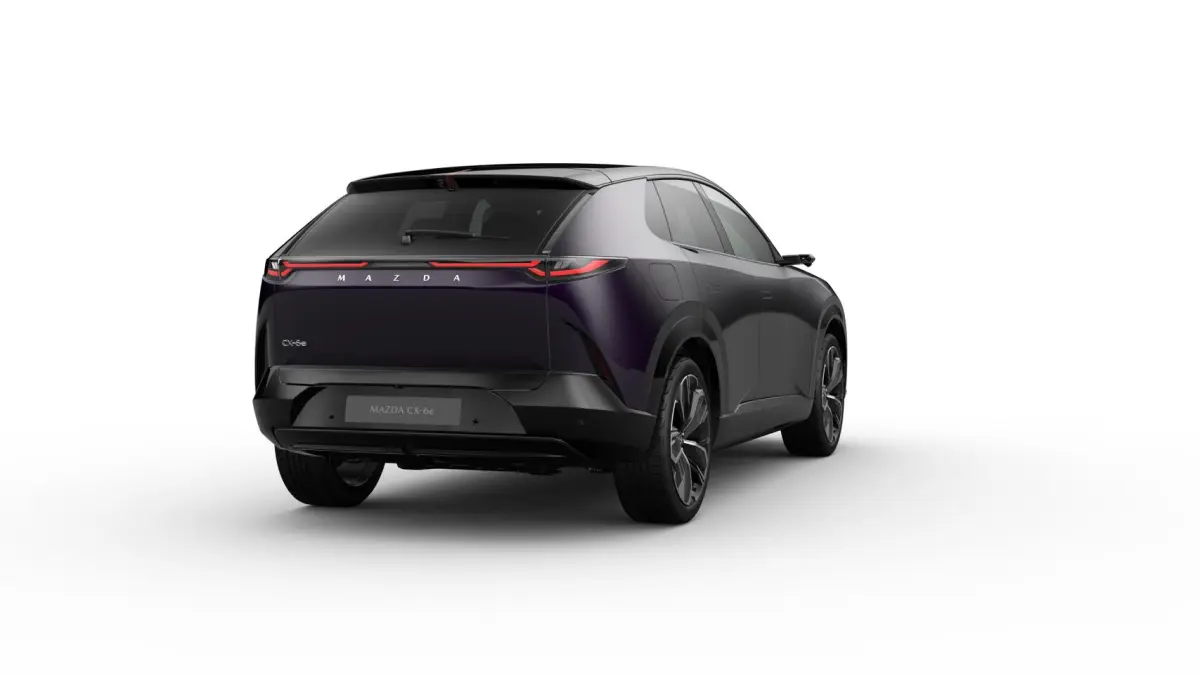 78 kWh Takumi Plus | Alarmsysteem | Automatisch dimmende binnenspiegel met randloos design