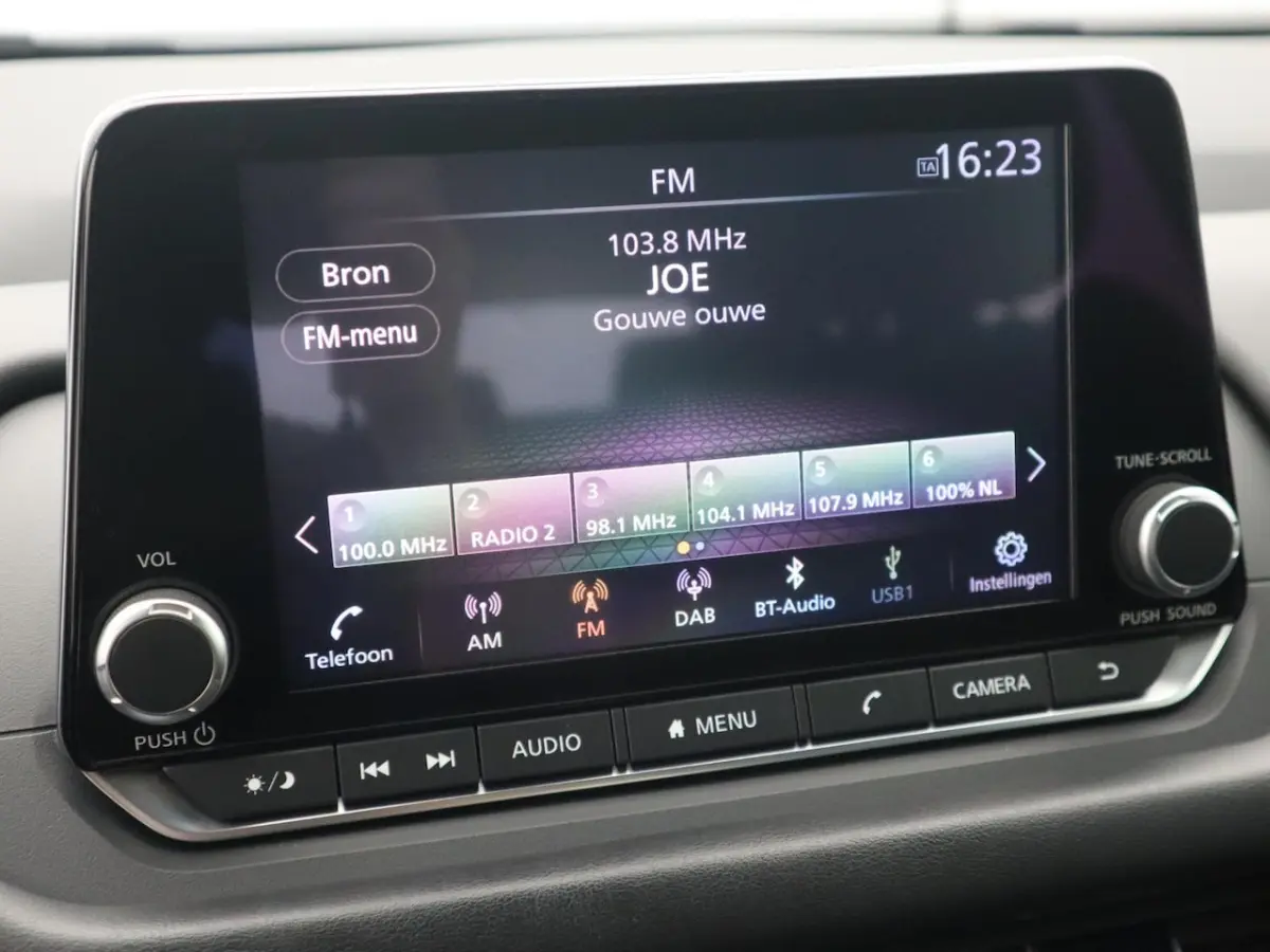 1.3 MHEV Business Access PARELMOER / CAMERA / CARPLAY / CLIMA / PDC / BLUETOOTH / ACC / NL