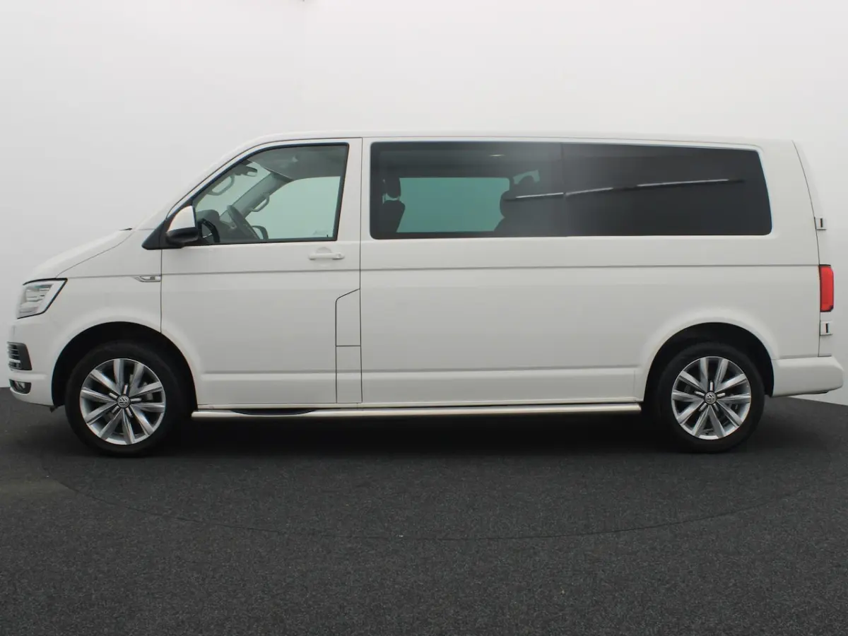 2.0 TDI L2H1 DC Highline PDC / CRUISE / FULL LED / BLUETOOTH / TREKHAAK / NETJES