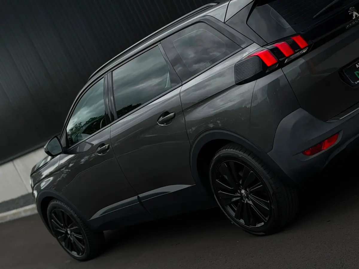 1.2 PureTech Blue Lease Executive|7 Persoons|Apple carplay