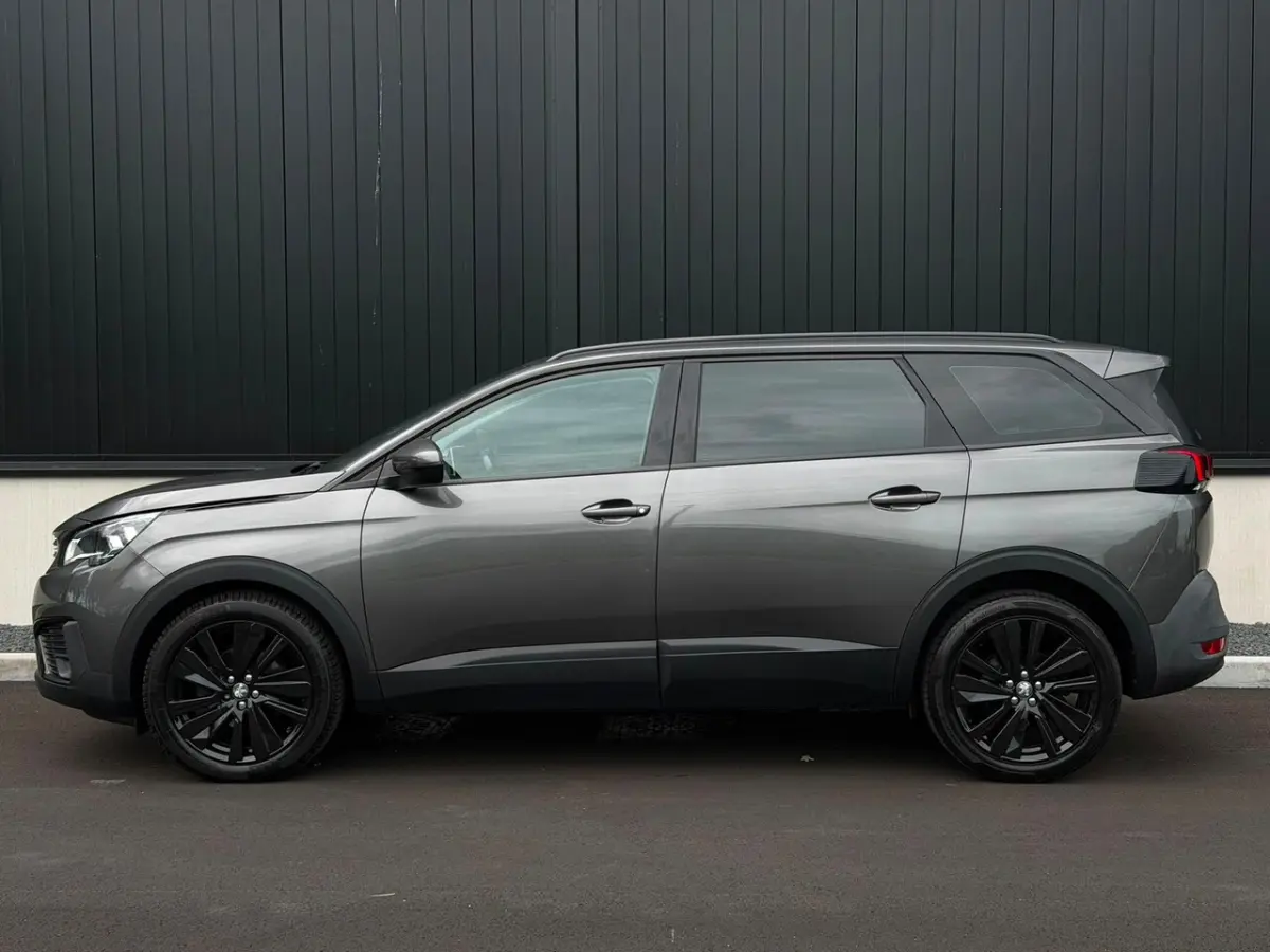 1.2 PureTech Blue Lease Executive|7 Persoons|Apple carplay