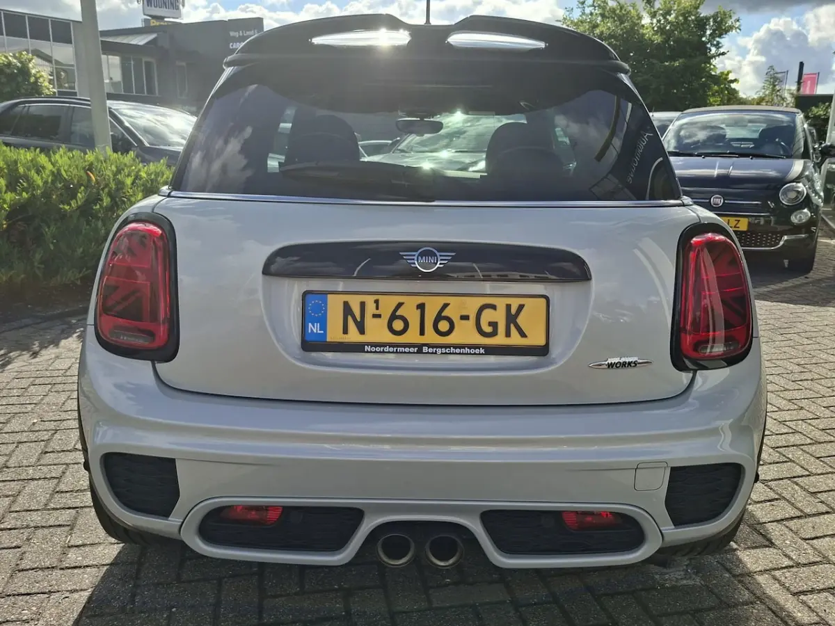 2.0 Cooper Chili / harman kardon / leer / navigatie /
