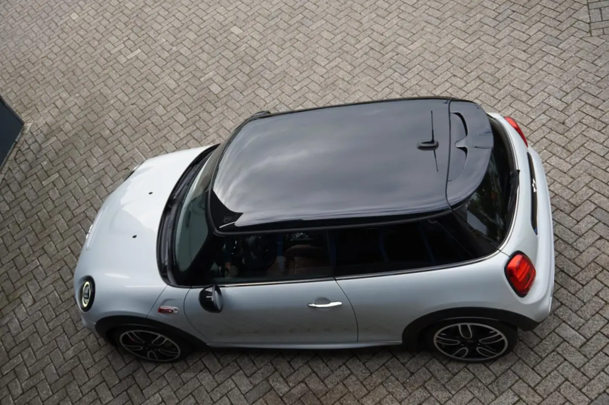 2.0 Cooper Chili / harman kardon / leer / navigatie /