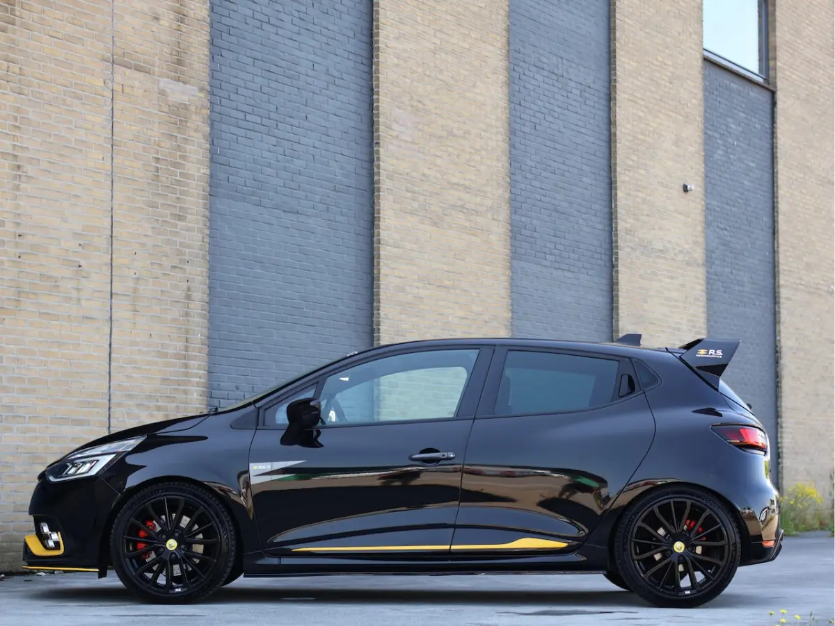 R.S. 18 Trophy 220PK F1 Limited Edition | AkrapoviÄ | Nr. 0060 | 1.6 Turbo