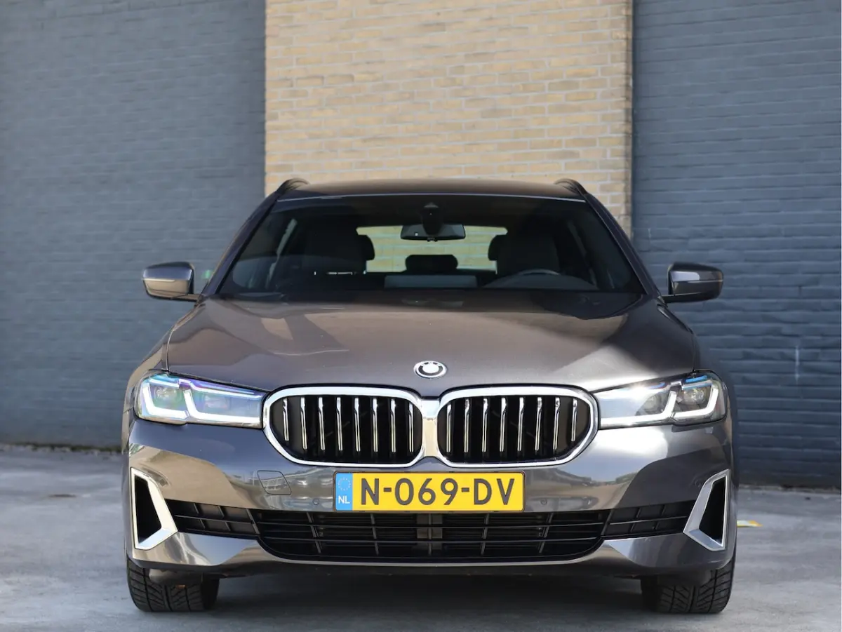530e xDrive Luxury Line Comfortstoelen | Laser Light | Org. NL | Memory | Cam