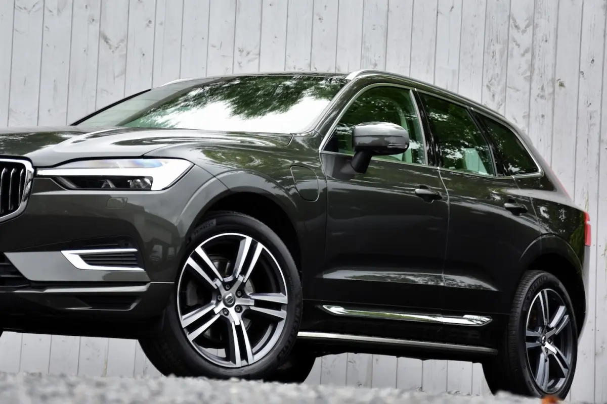 2.0 Recharge T8 AWD Inscription | Camera | Trekhaak | Pano-dak |