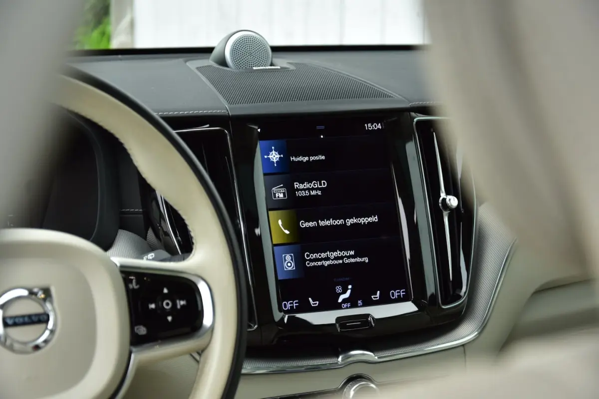 2.0 Recharge T8 AWD Inscription | Camera | Trekhaak | Pano-dak |
