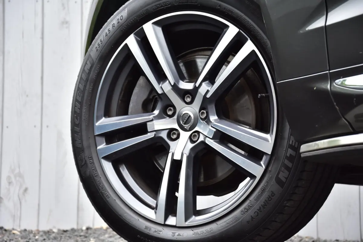 2.0 Recharge T8 AWD Inscription | Camera | Trekhaak | Pano-dak |