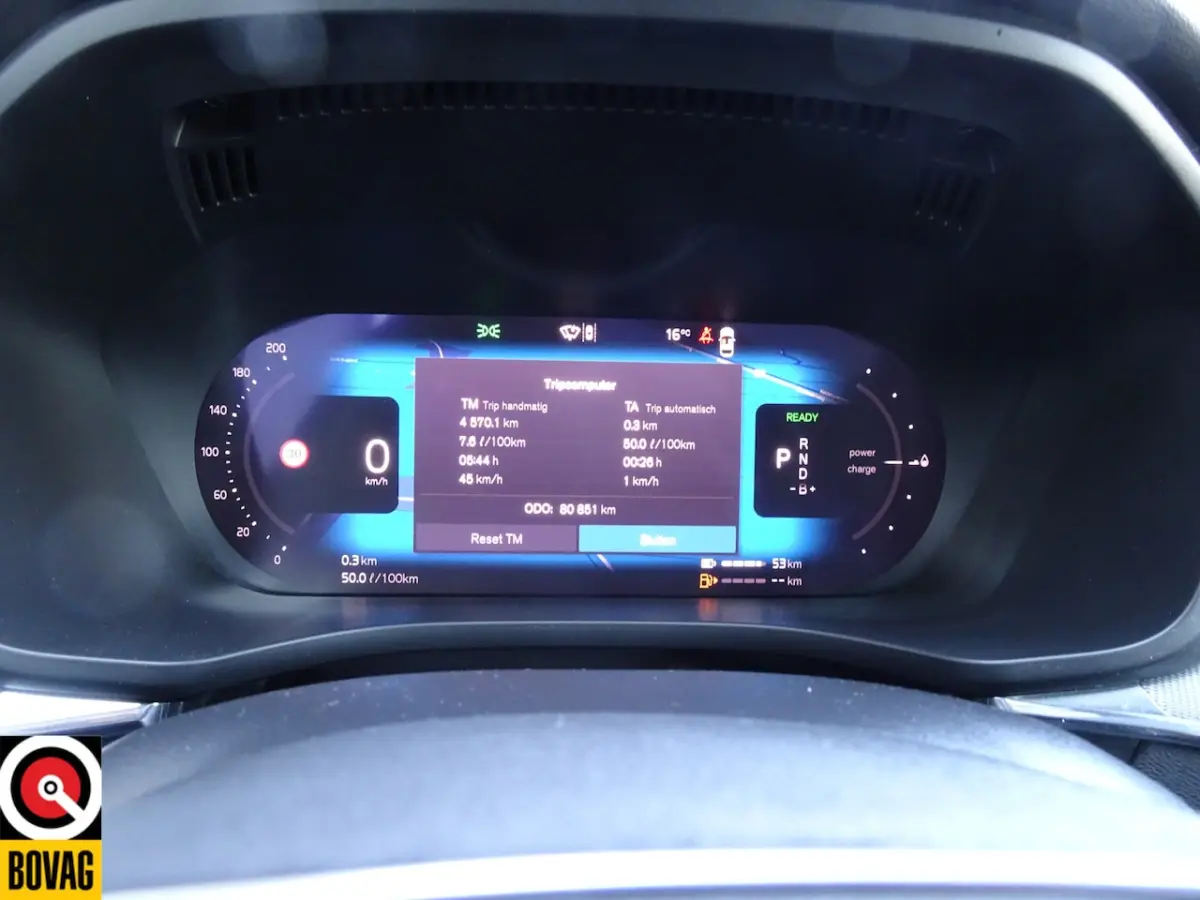 2.0 T6 Plug-in hybrid AWD Plus Black Edition