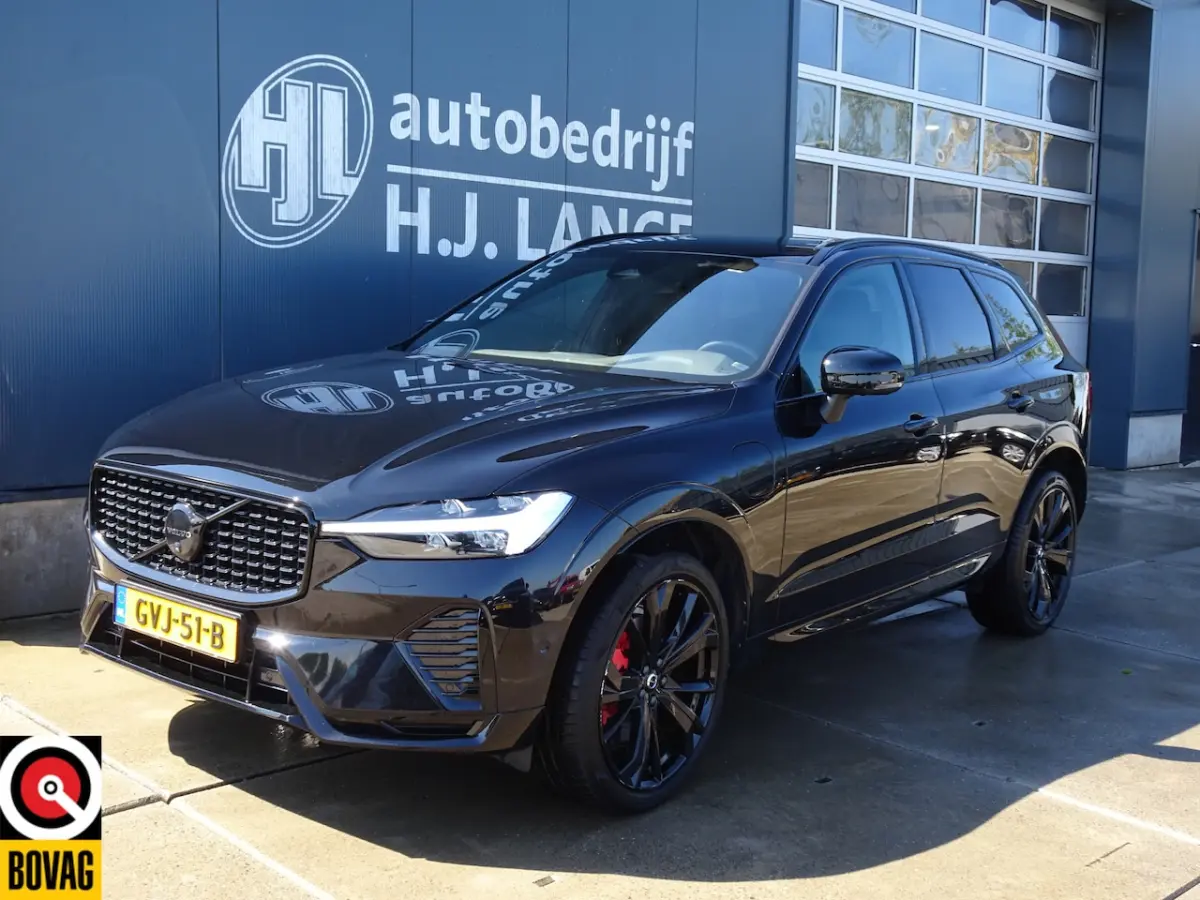 2.0 T6 Plug-in hybrid AWD Plus Black Edition